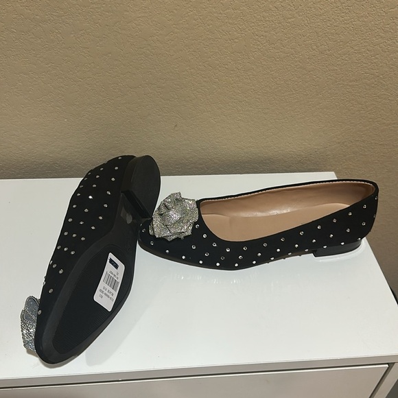 Rouge! Rhinestone Flower Studded Flats - Black Suede size 8.5 - Picture 3 of 7